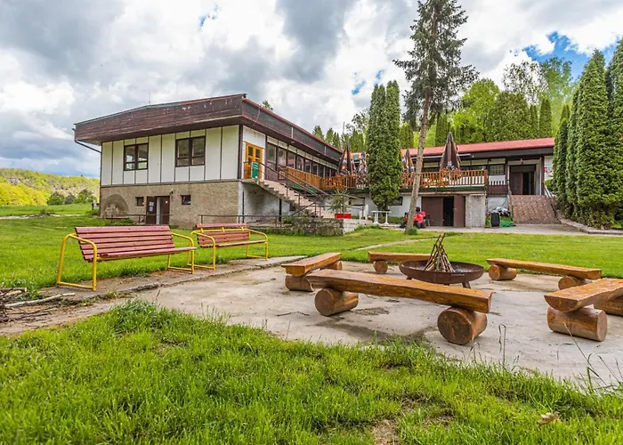 Andělská Laguna Slapy * Nalzovice