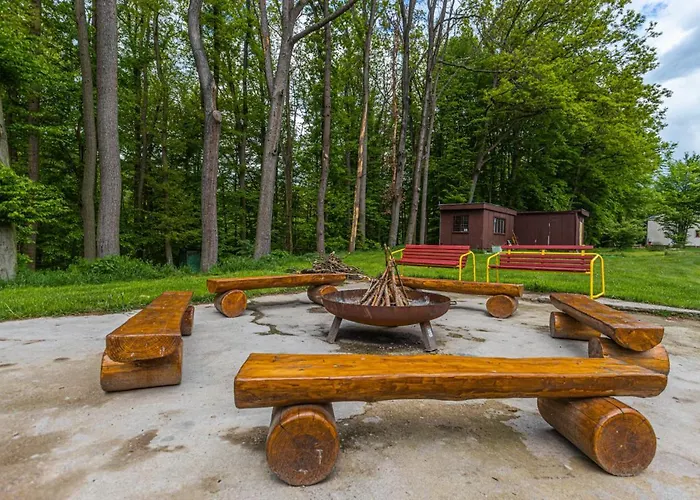 Andělská Laguna Slapy Parque de Campismo